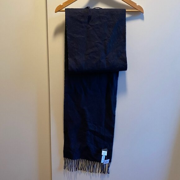 J Crew 100% Cashmere Scarf NWT - Picture 2 of 3
